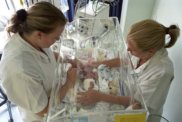 Neonatologie kliniek high care