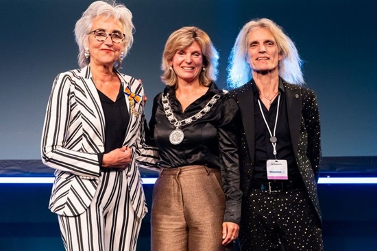 Lintje voor Marion Koopmans